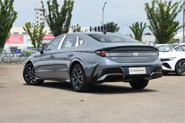 HYUNDAI Sonata 2024 1.5T Pro New Second Hand Car